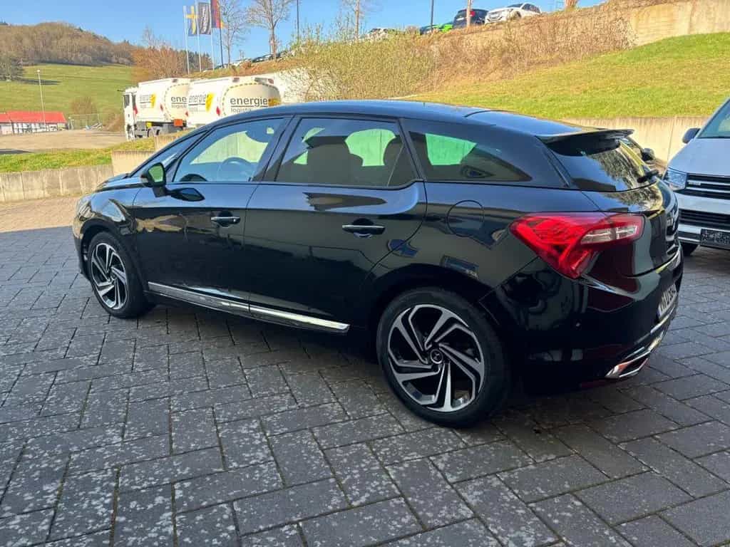 DS Automobiles DS5 DS 5 Leder Navi 1.Hand 78TKM 02/2018-photo-1