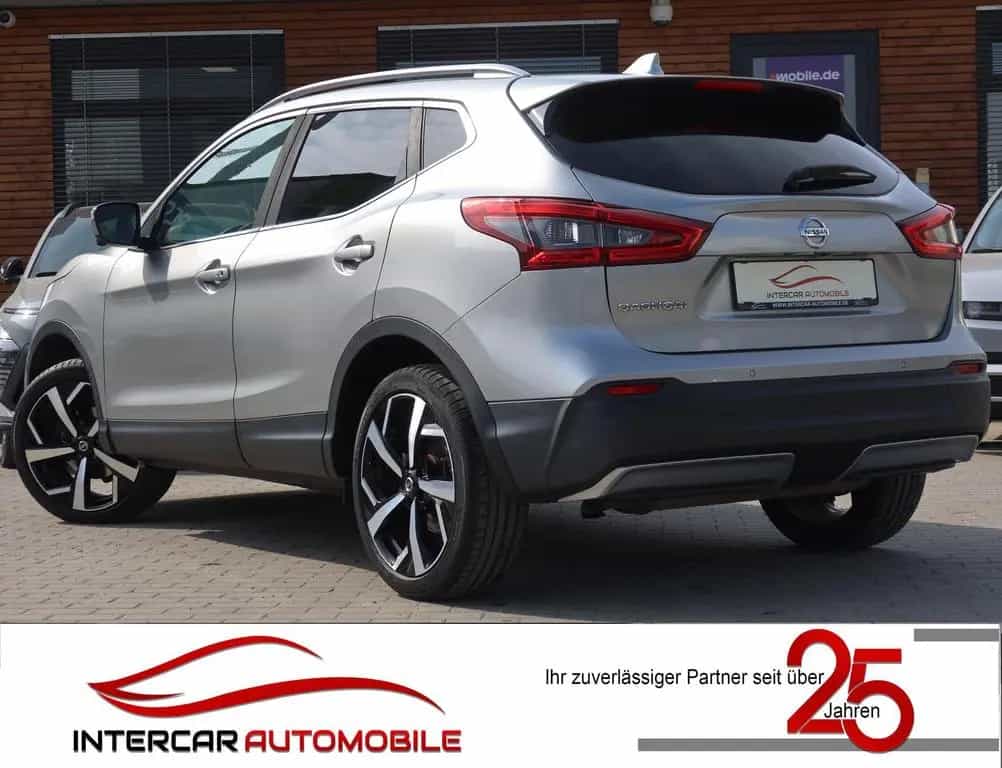 Nissan Qashqai Tekna 360° |1.Hand|Leder|Assistent P.| 03/2018-photo-1