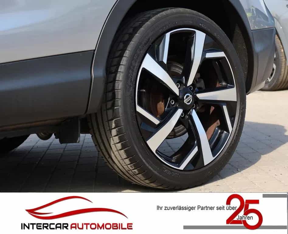 Nissan Qashqai Tekna 360° |1.Hand|Leder|Assistent P.| 03/2018-photo-10