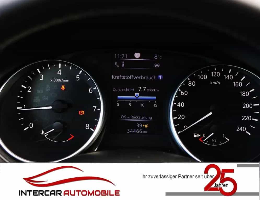 Nissan Qashqai Tekna 360° |1.Hand|Leder|Assistent P.| 03/2018-photo-13