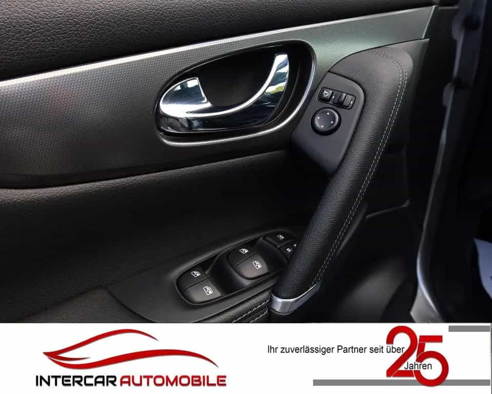 Nissan Qashqai Tekna 360° |1.Hand|Leder|Assistent P.| 03/2018-photo-14