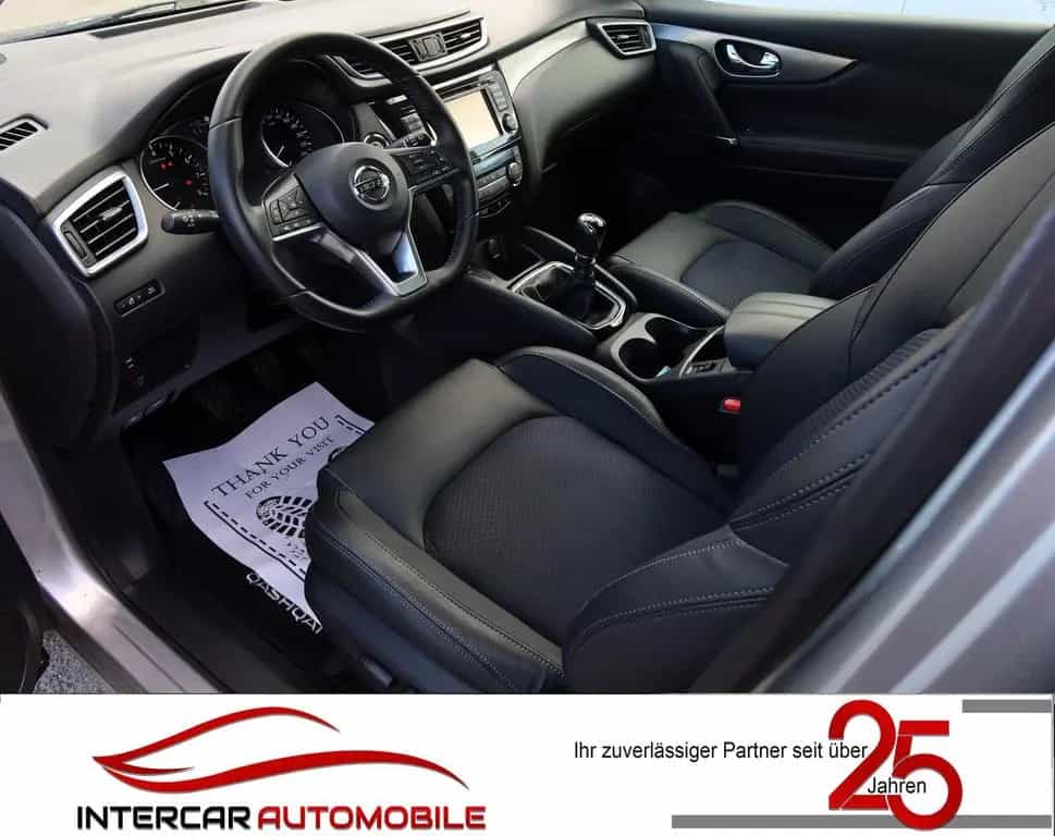 Nissan Qashqai Tekna 360° |1.Hand|Leder|Assistent P.| 03/2018-photo-2