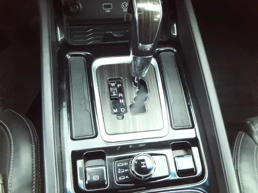 Ssangyong Rexton 2.2 Diesel e-XDi 4WD 07/2018-photo-10