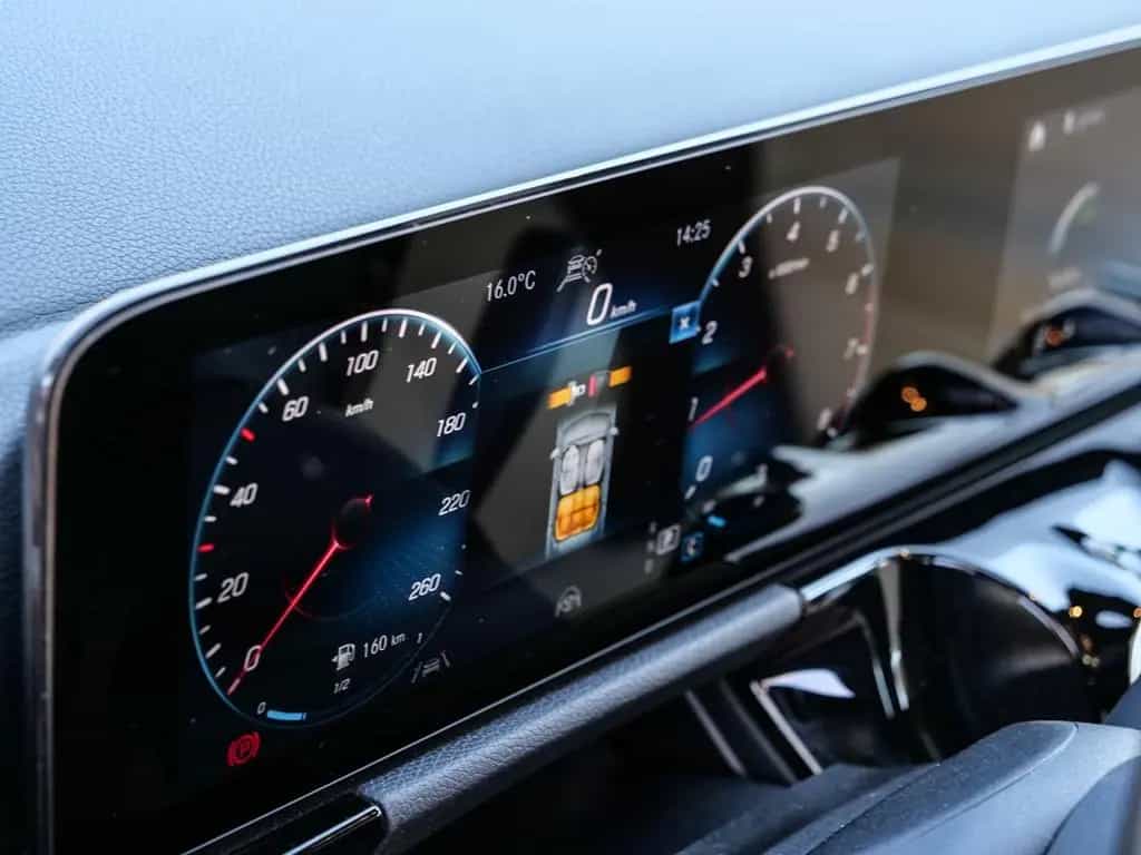 Mercedes-Benz B 200 El. Panodach Navi Digitales Cockpit LED Bl 09/2020-photo-15