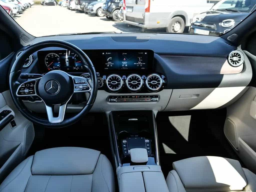 Mercedes-Benz B 200 El. Panodach Navi Digitales Cockpit LED Bl 09/2020-photo-8