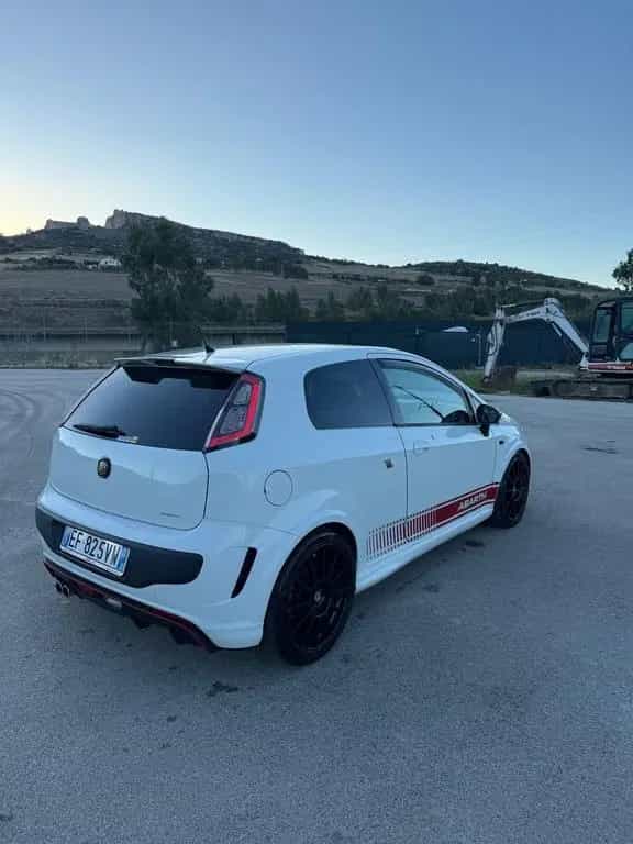 Abarth Grande Punto essesse 04/2010-photo-3