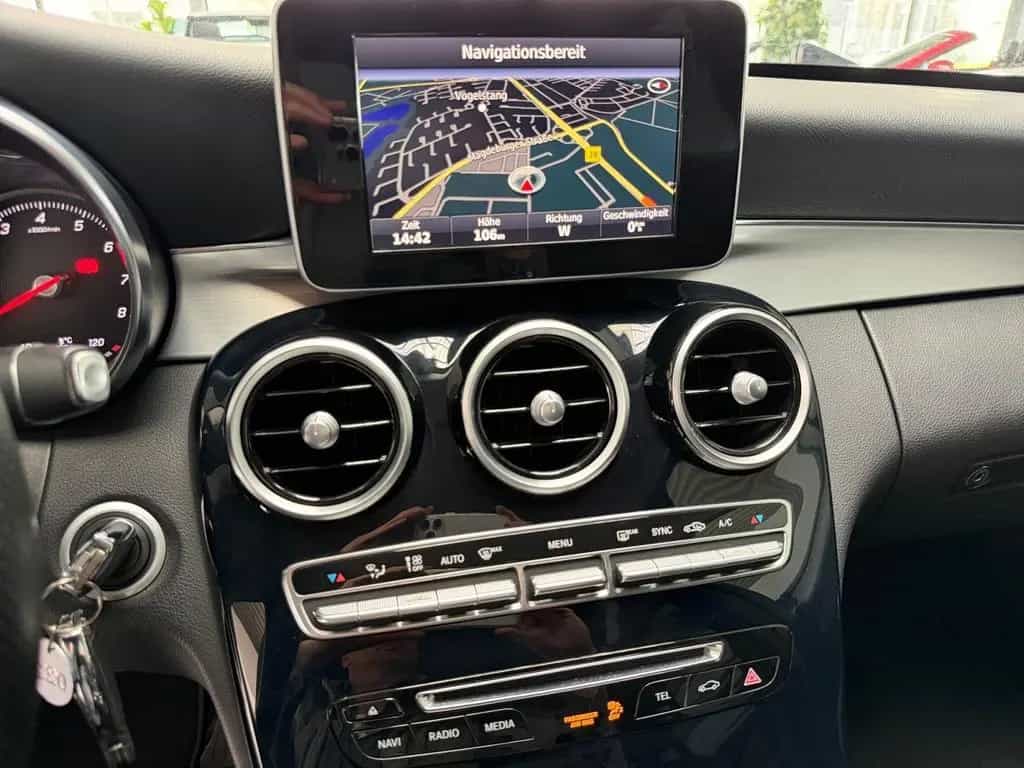 Mercedes-Benz C 200 AUTOMAT NAV+LED+EINPARKHILFE+ALLWETTER+TÜV 02/2016-photo-10