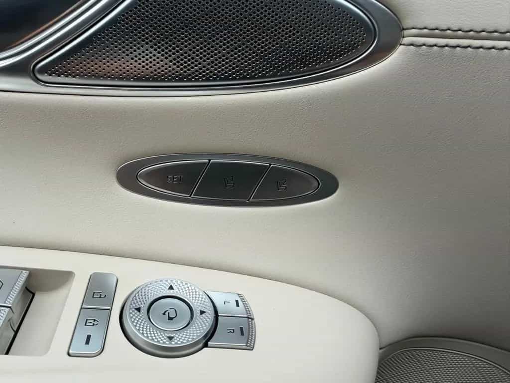 Genesis GV70 2.2 D 8AT AWD Luxury Pano Tech Lexicon Comf 11/2024-photo-15