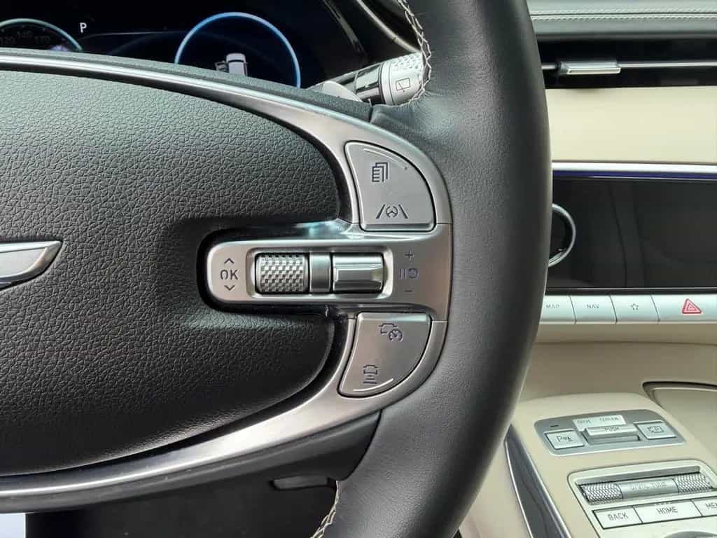 Genesis GV70 2.2 D 8AT AWD Luxury Pano Tech Lexicon Comf 11/2024-photo-19