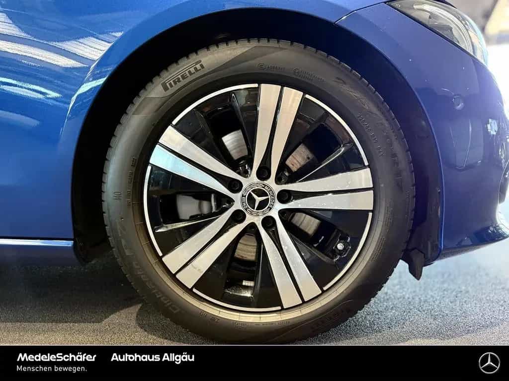 Mercedes-Benz C-Class 200 T Avantgarde Fahr-Assi-Distronic Kamera 10/2023-photo-13