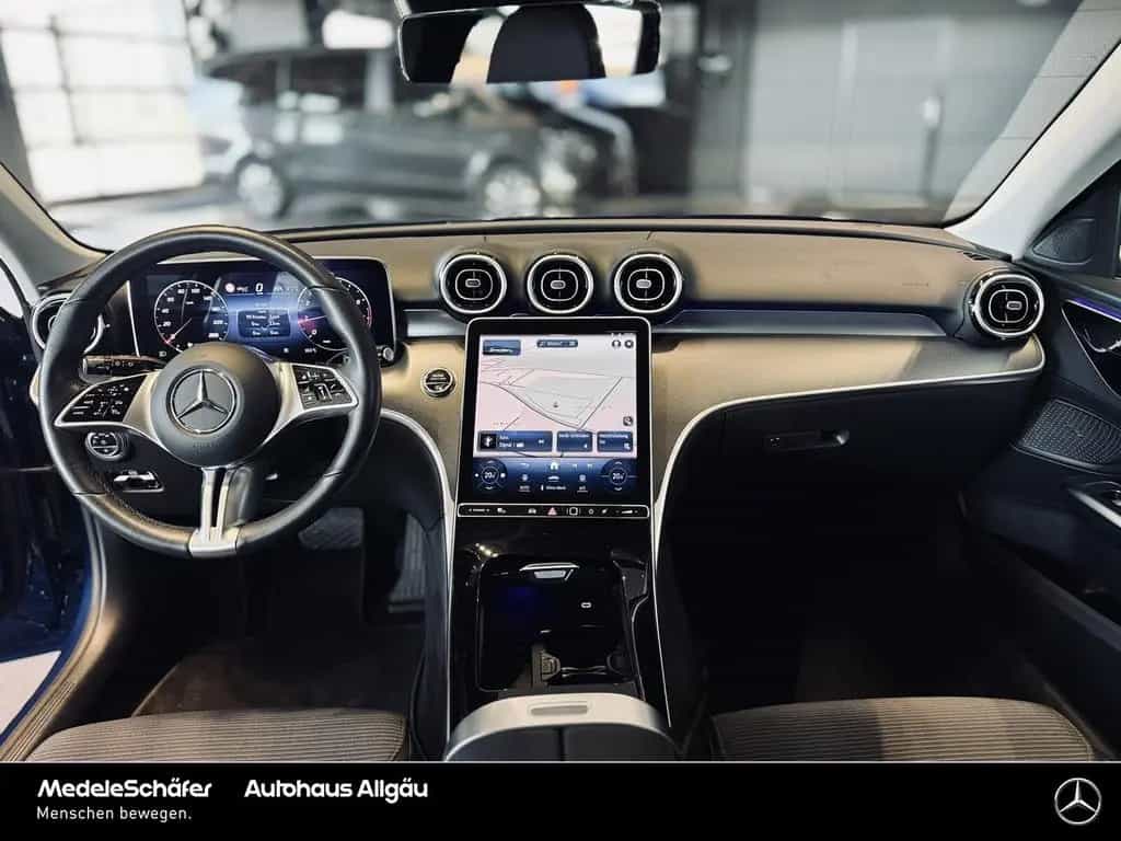 Mercedes-Benz C-Class 200 T Avantgarde Fahr-Assi-Distronic Kamera 10/2023-photo-4
