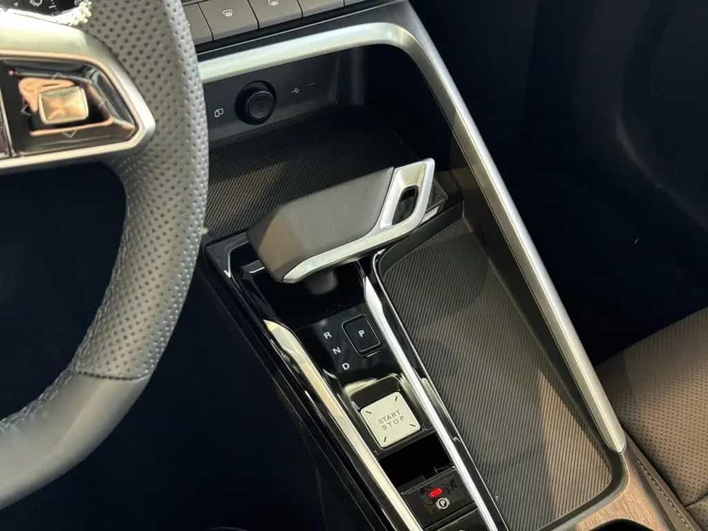 MG ZS Hybrid+ Luxury *Preis nur mit Finanzierung* null-photo-14