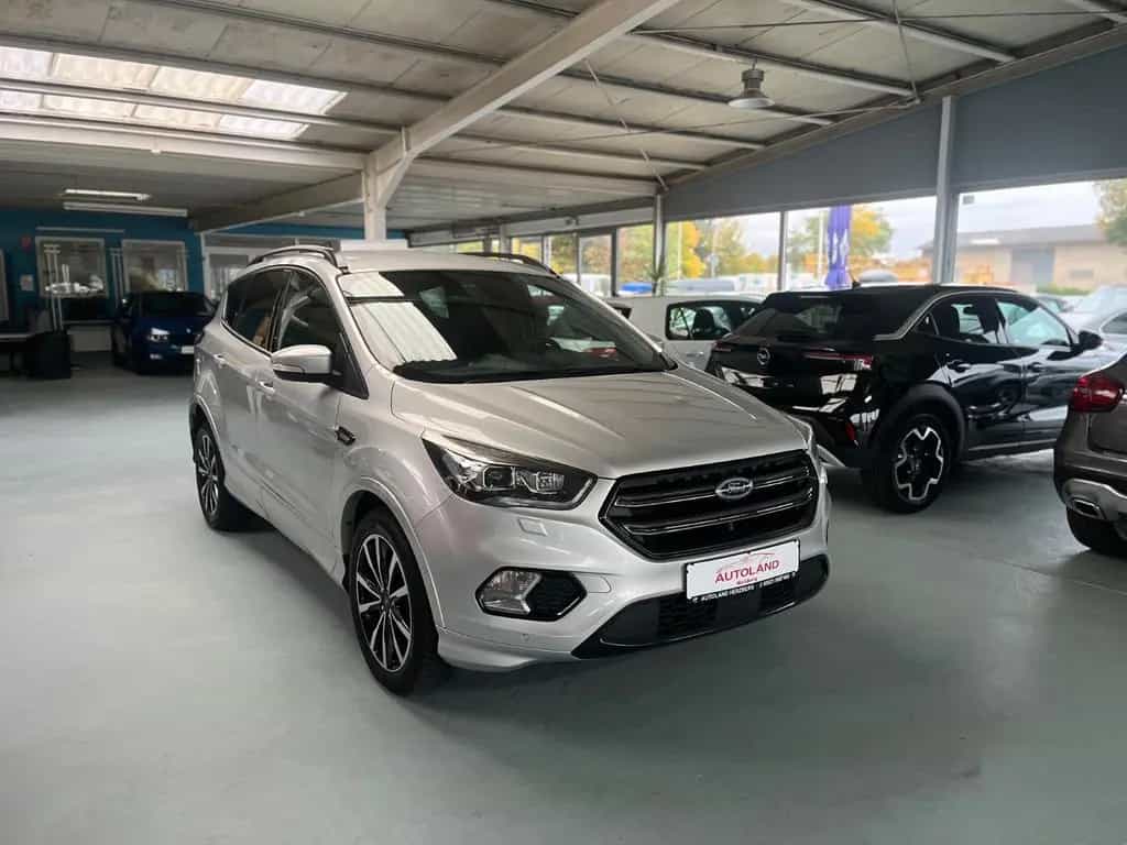 Ford Kuga 08/2019-photo-2