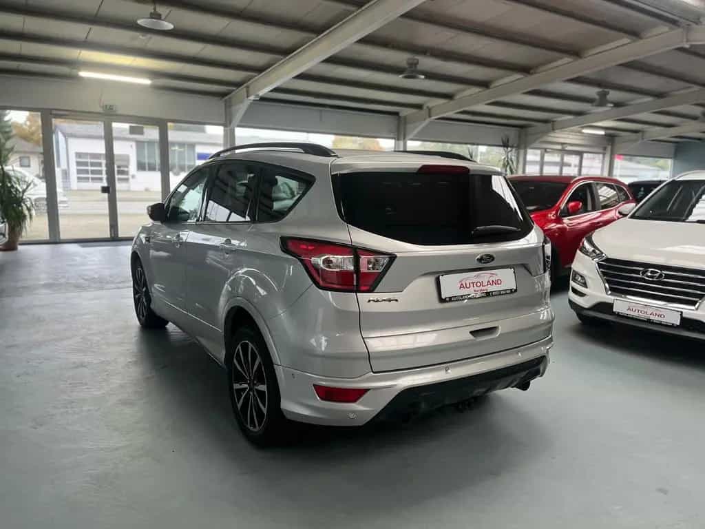 Ford Kuga 08/2019-photo-6