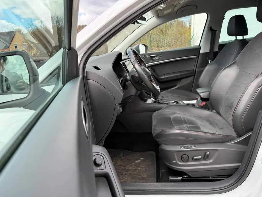 Seat Ateca FR 2.0 TSI DSG AHK eSITZ eHECK SHZ+LHZ 02/2022-photo-11