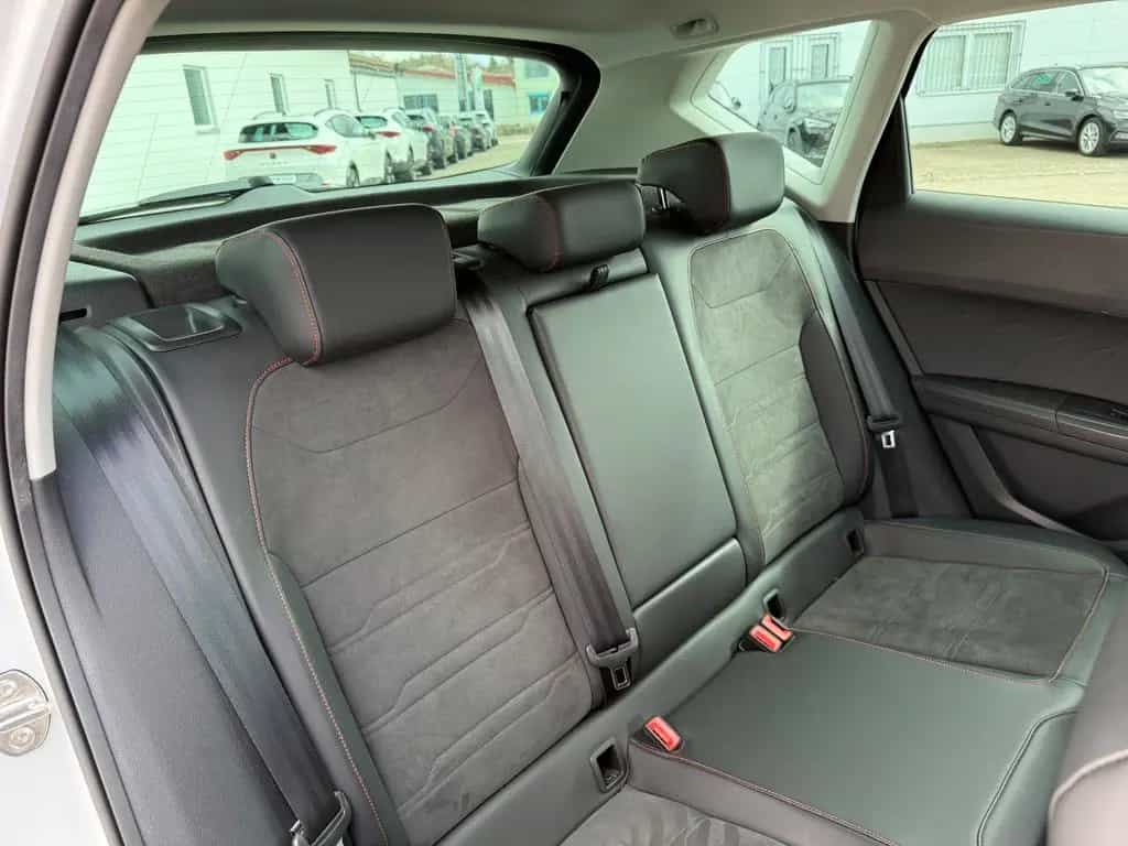Seat Ateca FR 2.0 TSI DSG AHK eSITZ eHECK SHZ+LHZ 02/2022-photo-17