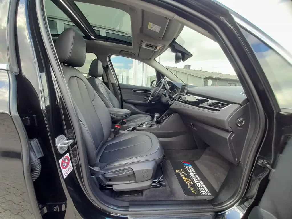BMW 2 Series 225i Active Tourer  xDrive Luxury Line,LED,PANO, 08/2016-photo-16