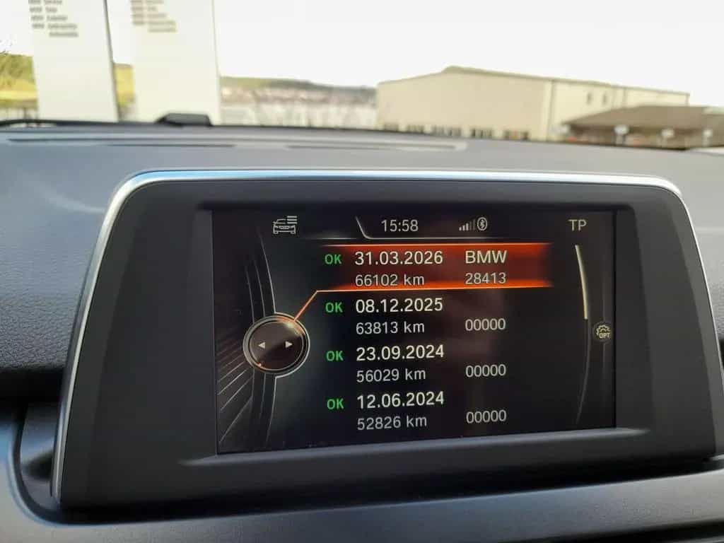 BMW 2 Series 225i Active Tourer  xDrive Luxury Line,LED,PANO, 08/2016-photo-34