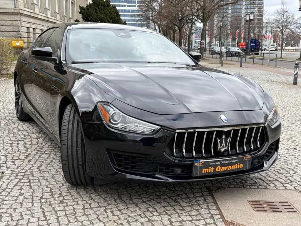 Maserati Ghibli Ghibli S BLACK EDITION. 20z Kamera 07/2018-photo-6