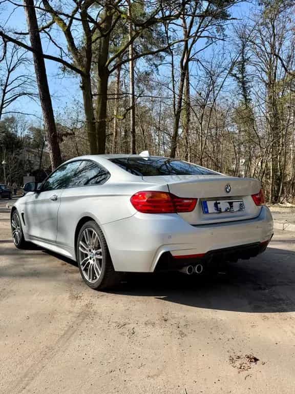 BMW 4 Series 420d xDrive Coupé M Sport A M Sport 04/2017-photo-4