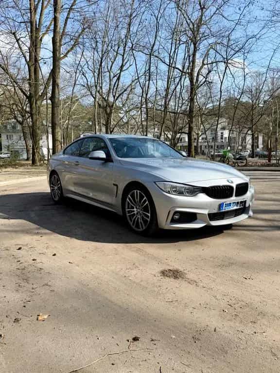 BMW 4 Series 420d xDrive Coupé M Sport A M Sport 04/2017-photo-7