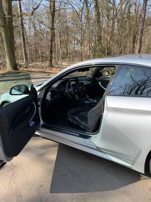 BMW 4 Series 420d xDrive Coupé M Sport A M Sport 04/2017-photo-8