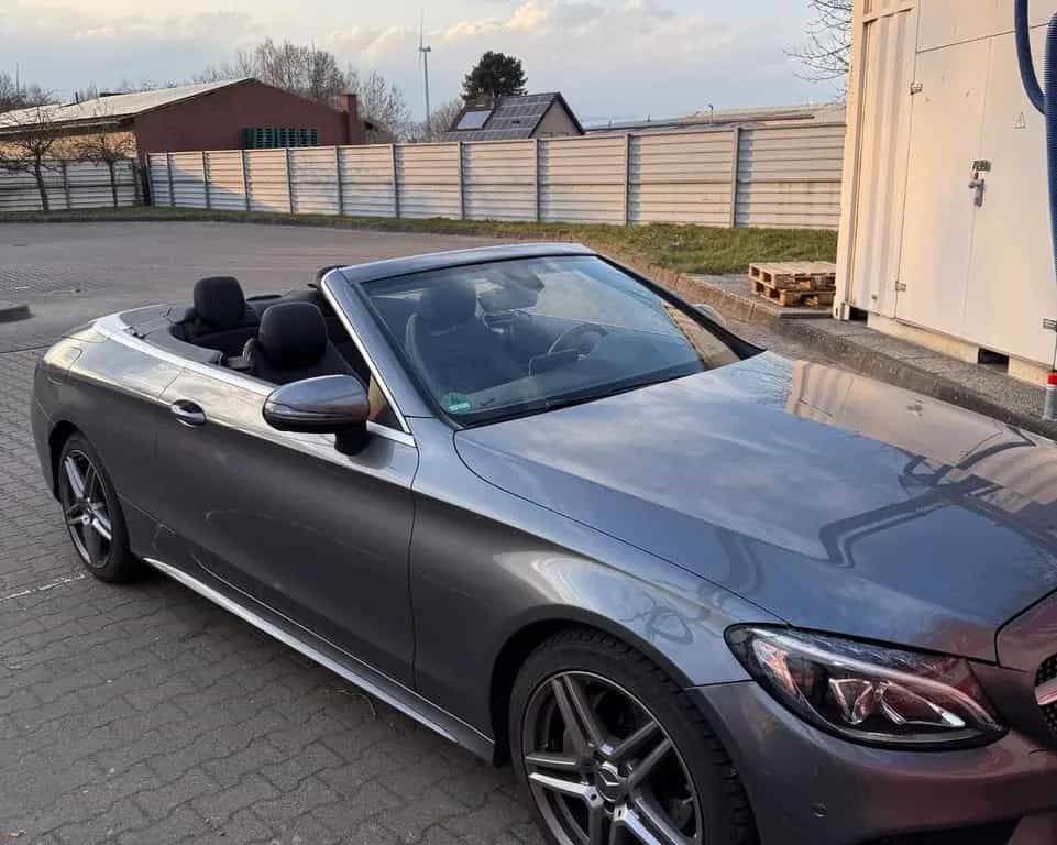 Mercedes-Benz C-Class 180 Edition 1 Cabrio 03/2017-photo-12