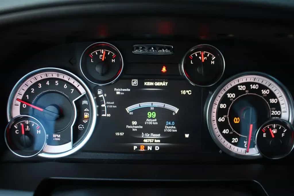 Dodge RAM 1500 Tradesmann 3,6L V6 LPG 6-Sitzer AHK 06/2020-photo-18