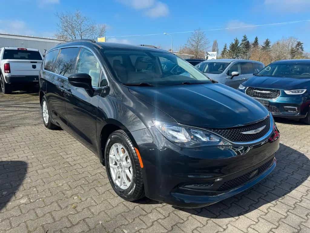Chrysler Pacifica Voyager,Garantie,Neu TÜV, 07/2021-photo-2