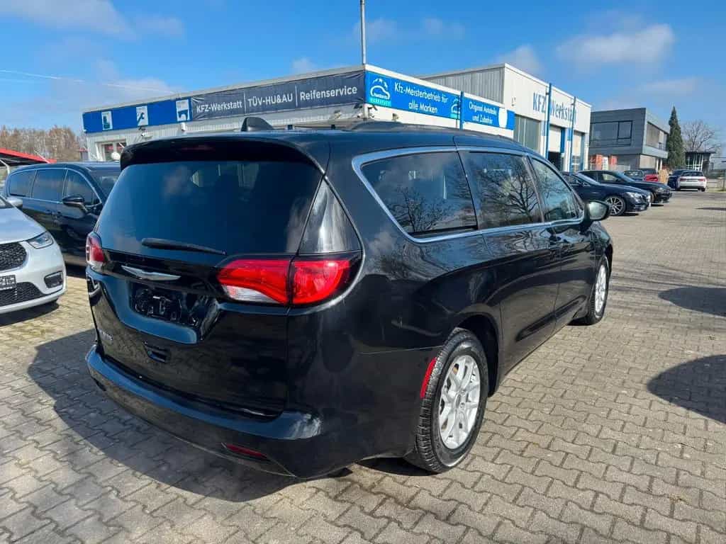 Chrysler Pacifica Voyager,Garantie,Neu TÜV, 07/2021-photo-7