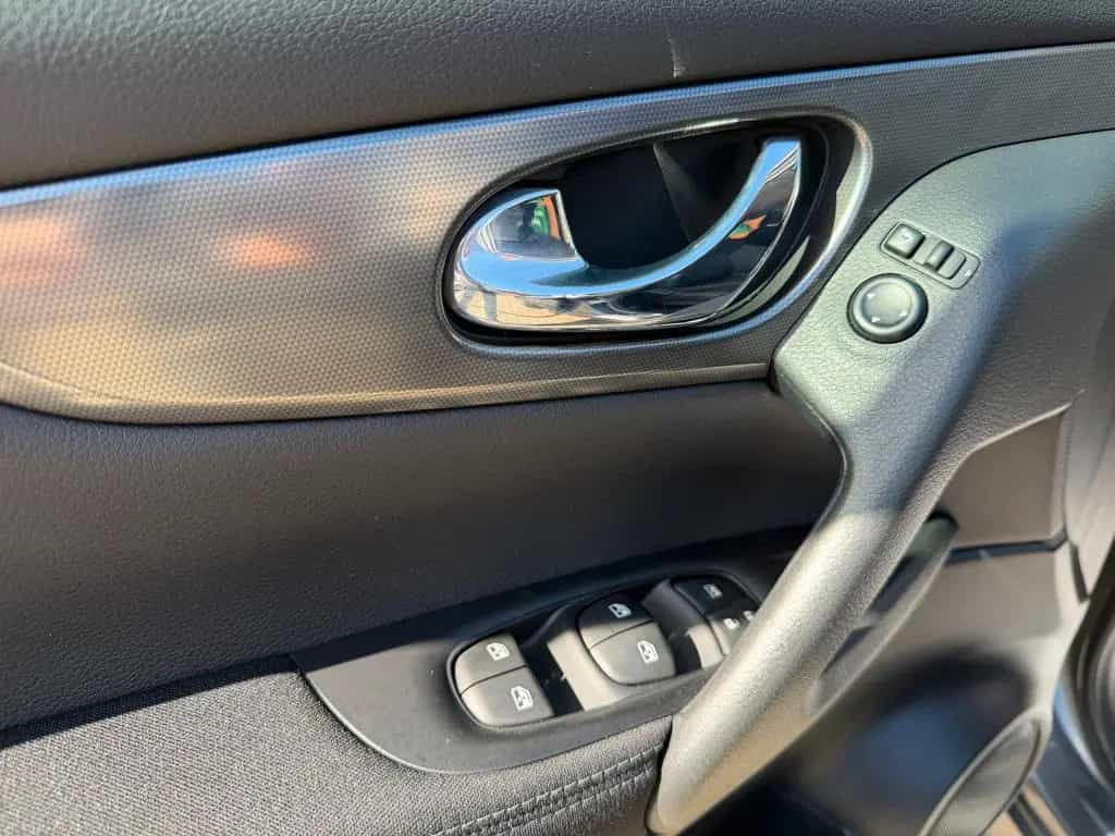 Nissan Qashqai N-Connecta 1-HAND NAVI 360 KAMERA TEMPOM 09/2018-photo-13