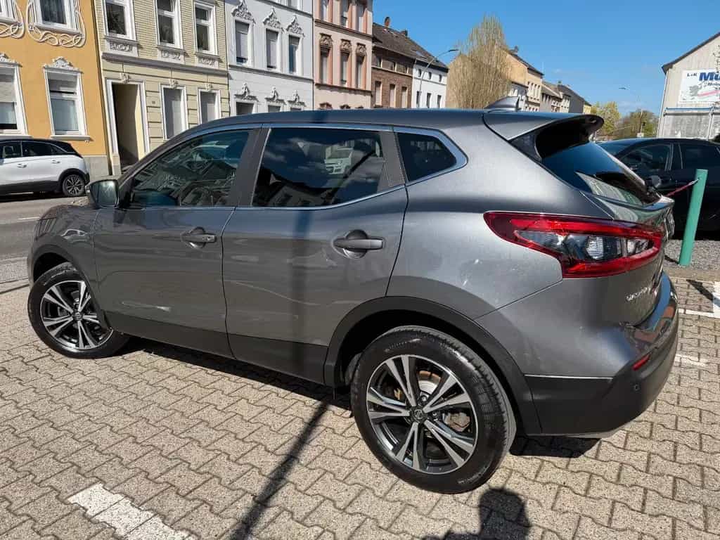 Nissan Qashqai N-Connecta 1-HAND NAVI 360 KAMERA TEMPOM 09/2018-photo-6