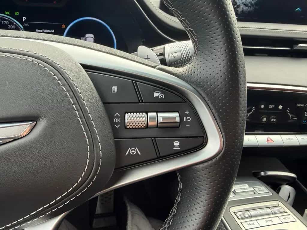 Genesis GV70 2.2 D 8AT AWD Sport Pano Tech Lexicon Comf 11/2024-photo-13