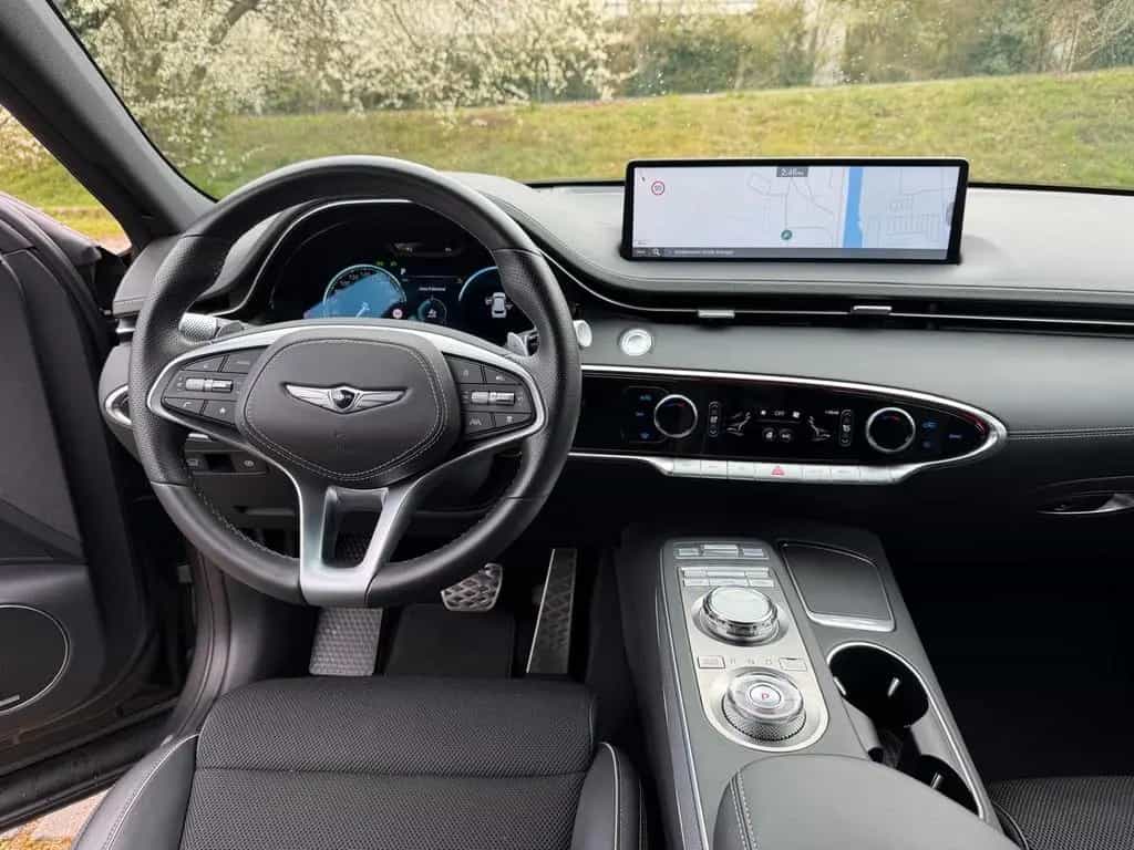 Genesis GV70 2.2 D 8AT AWD Sport Pano Tech Lexicon Comf 11/2024-photo-8