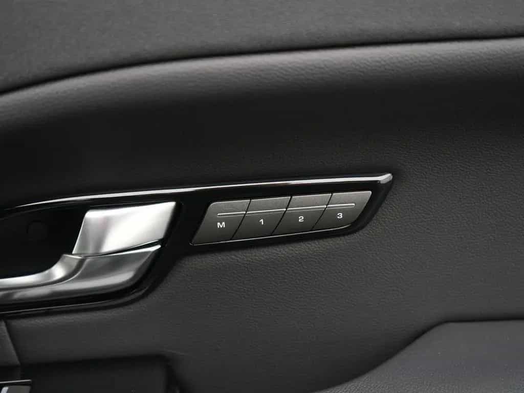 Land Rover Range Rover Rover Evoque AWD,TOTW,MERIDIAN,360°,MEMORY 01/2019-photo-30