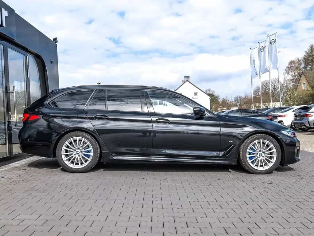 BMW 5 Series 530d xDrive A M Sport HUD PANO ACC RFK NAVI LED 08/2021-photo-9