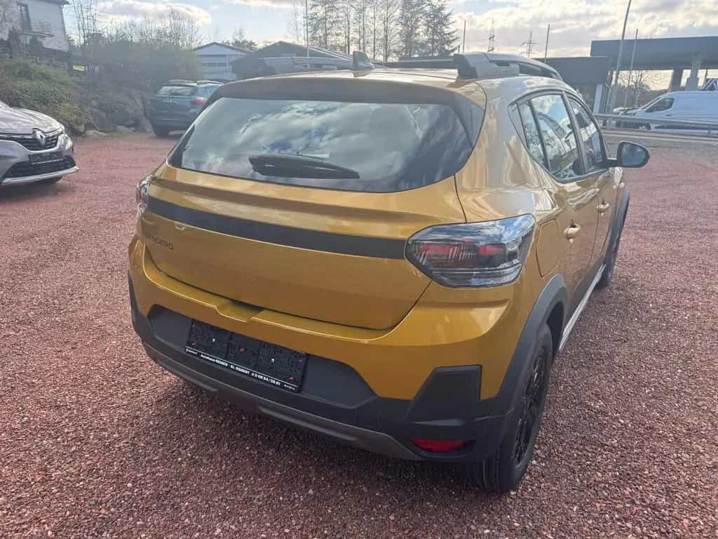 Dacia Sandero 3 Stepway Extreme TCE 110 02/2026-photo-10