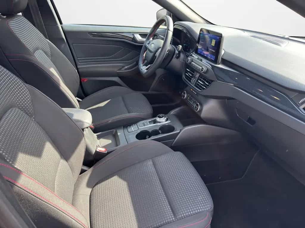 Ford Focus Lim. ST-Line *Pano*B&O*RFK*RFK*DAB*Sith.* 12/2020-photo-9