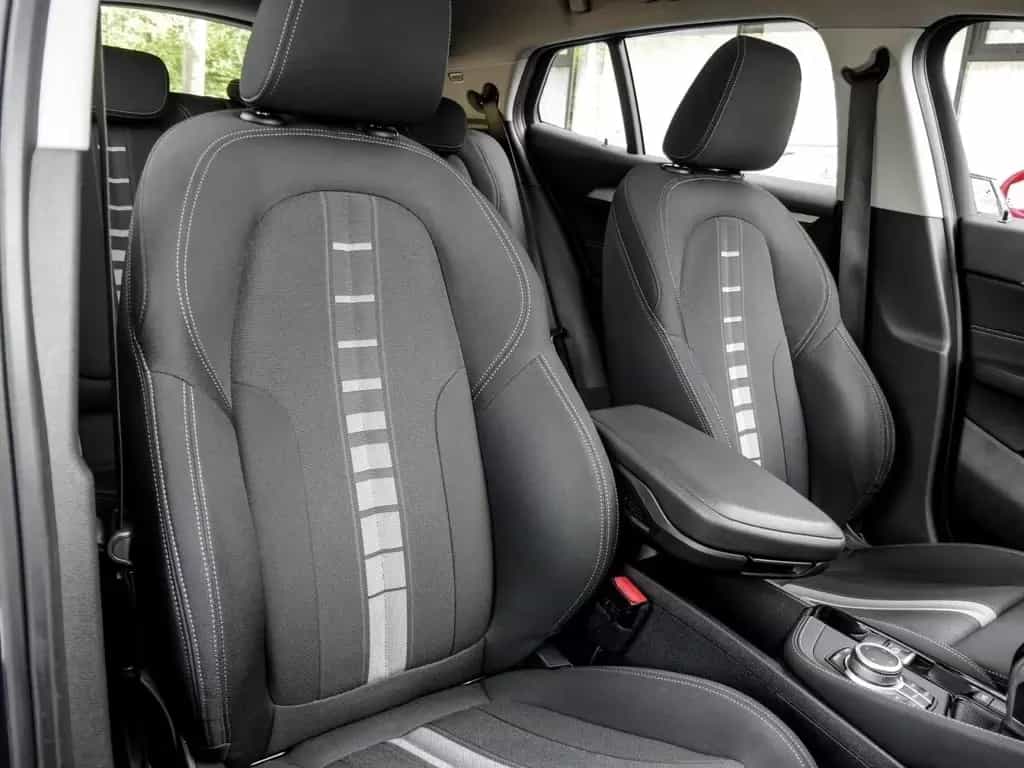 BMW X2 xDrive20i ADVANTAGE+PANO+AHK+RFK+DA+NAVI 03/2021-photo-5