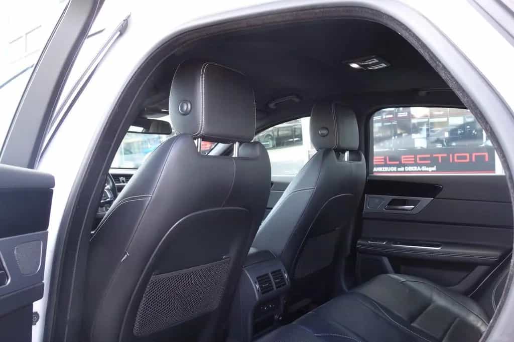 Jaguar XF 3,0 d V6 R-SPORT KAMERA/XENON/19''/NAVI/eHECK 08/2016-photo-15