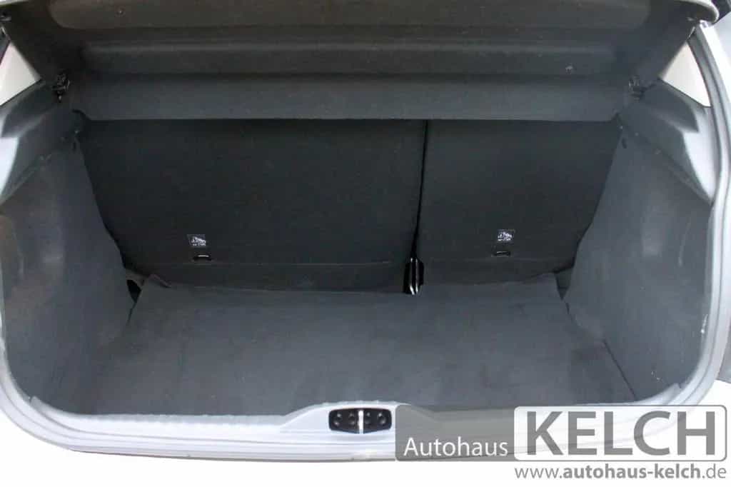 Citroën C3 Elle PT110 S&S 06/2023-photo-17