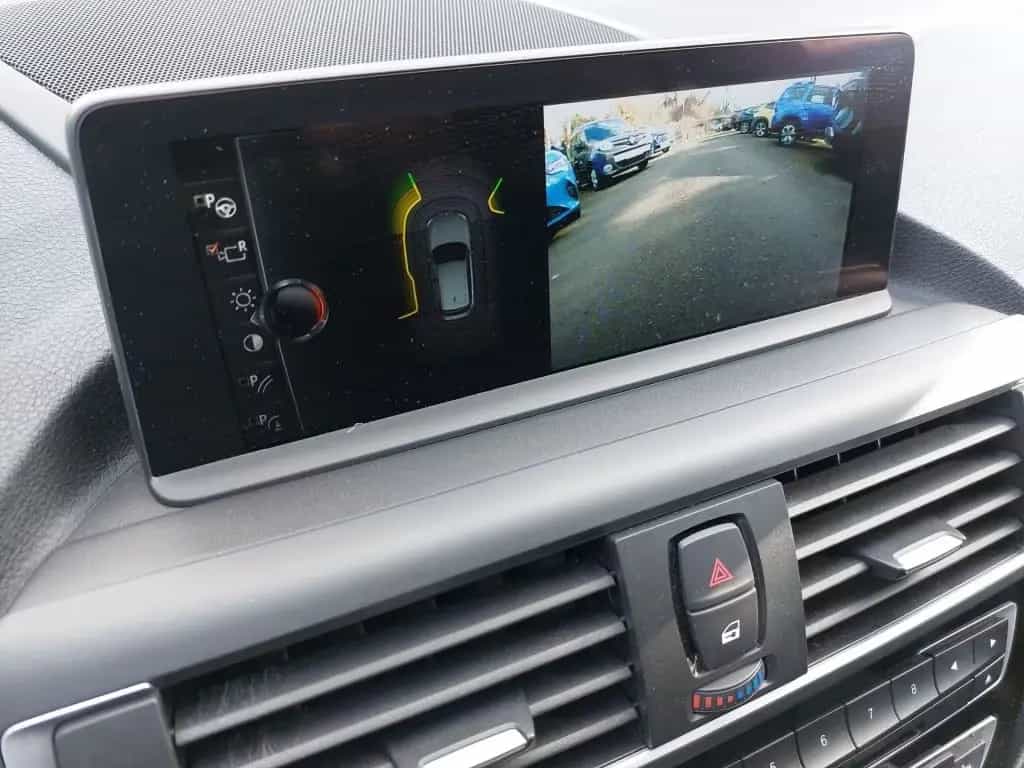 BMW 1 Series 125i Aut Sport Line 2.Hd SHZ LHZ LED KAM CarPlay 01/2017-photo-17