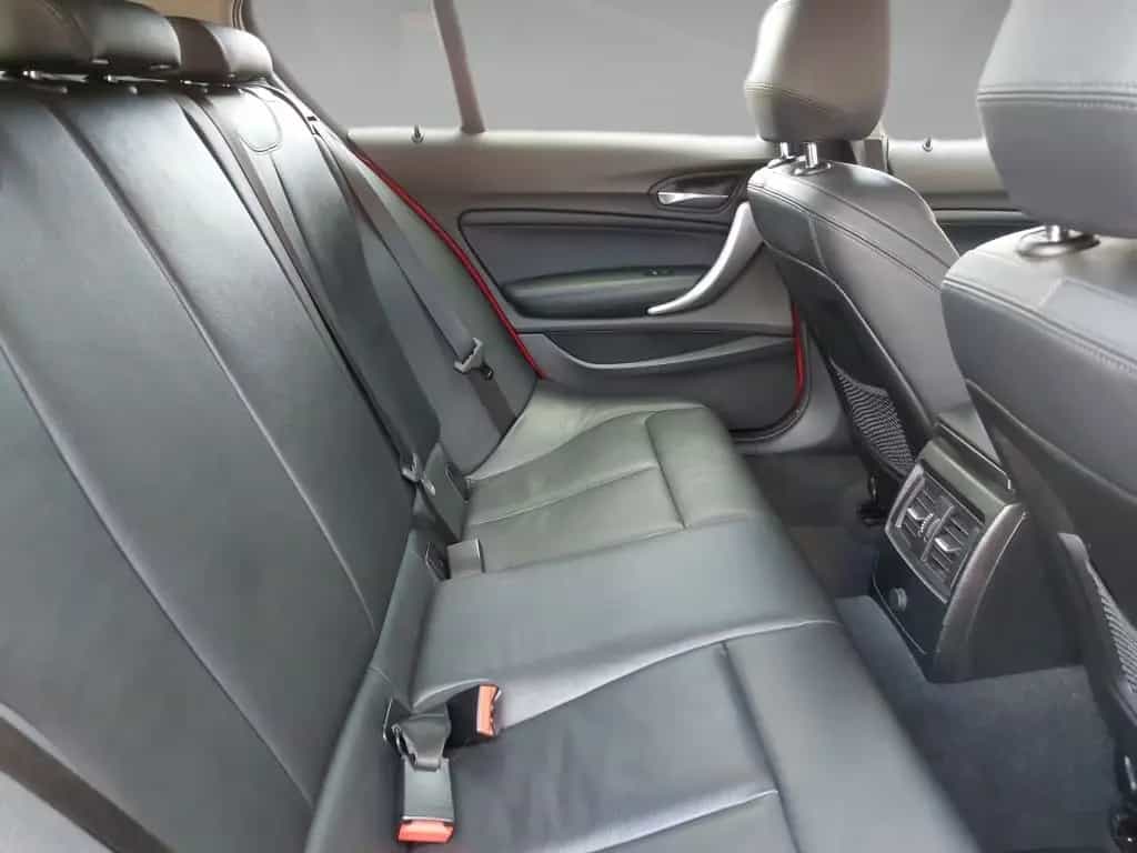 BMW 1 Series 125i Aut Sport Line 2.Hd SHZ LHZ LED KAM CarPlay 01/2017-photo-4