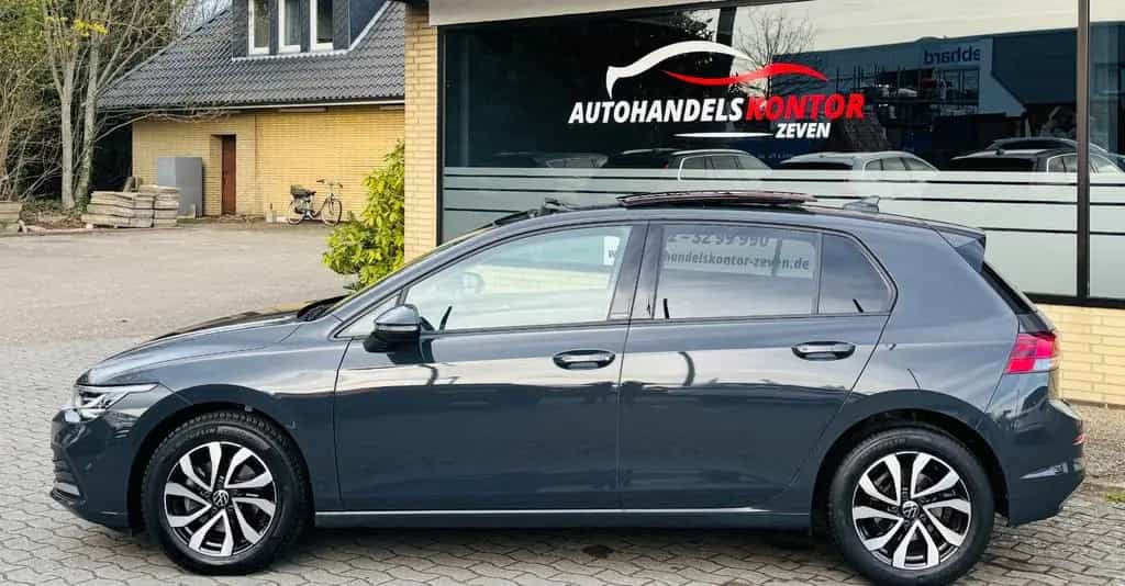 Volkswagen Golf VIII Lim. Active/2.0 TDI/Scheib/LED/R.Kamer 06/2022-photo-2