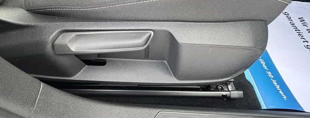 Volkswagen Golf VIII Lim. Active/2.0 TDI/Scheib/LED/R.Kamer 06/2022-photo-28