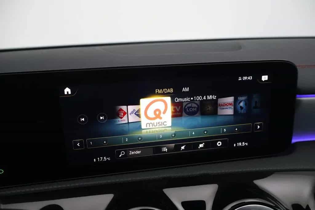 Mercedes-Benz CLA 200 Shooting Brake Business Solution AMG | p 03/2022-photo-15
