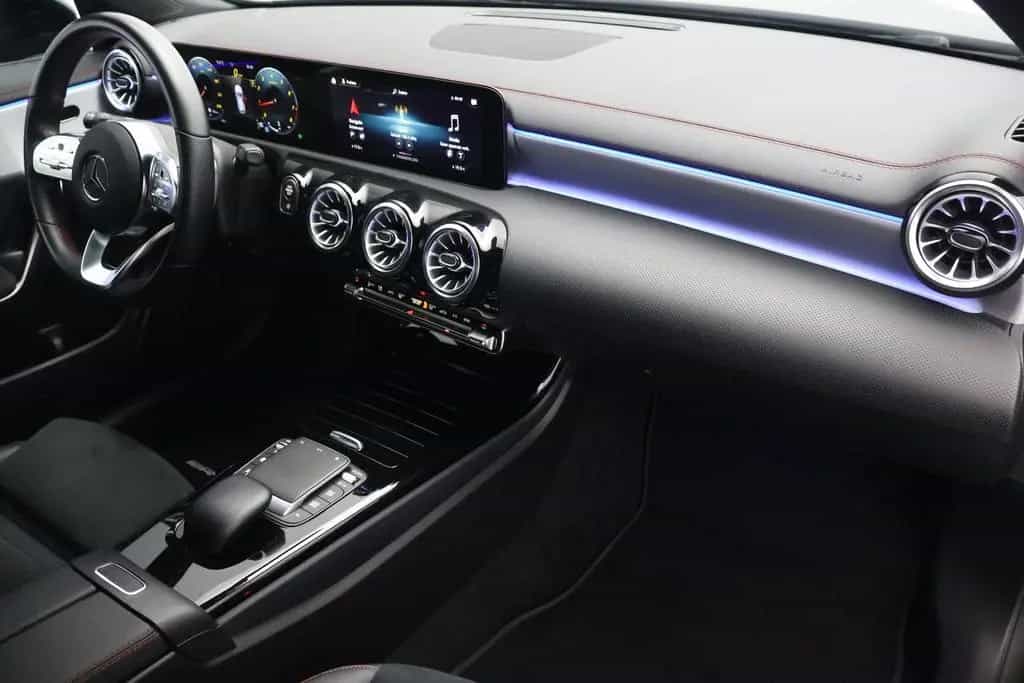 Mercedes-Benz CLA 200 Shooting Brake Business Solution AMG | p 03/2022-photo-21