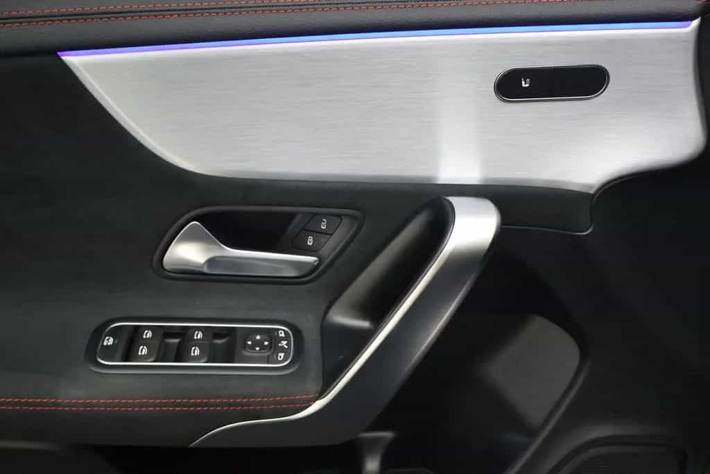 Mercedes-Benz CLA 200 Shooting Brake Business Solution AMG | p 03/2022-photo-24