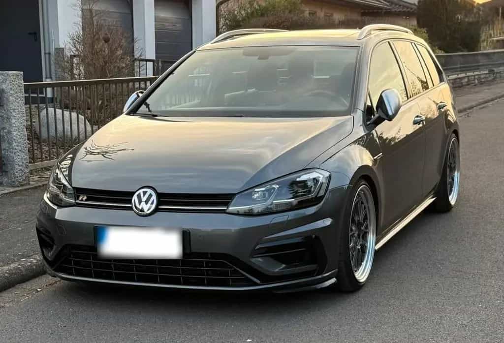 Volkswagen Golf 7 R Variant 06/2018-photo-0