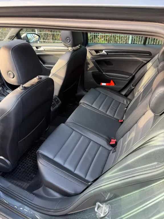 Volkswagen Golf 7 R Variant 06/2018-photo-7